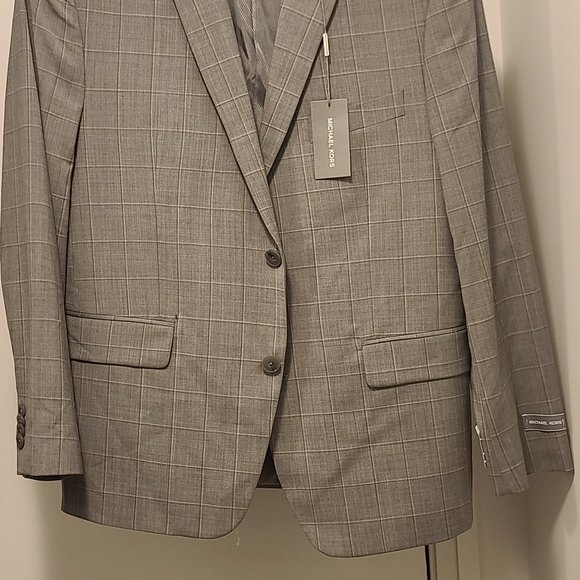 blazers - Picture 11 of 16